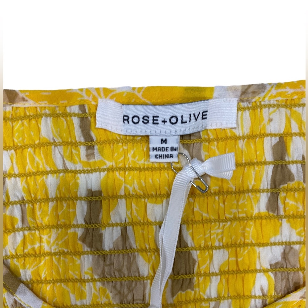 ROSE+OLIVE TankTop - Picture 2 of 3